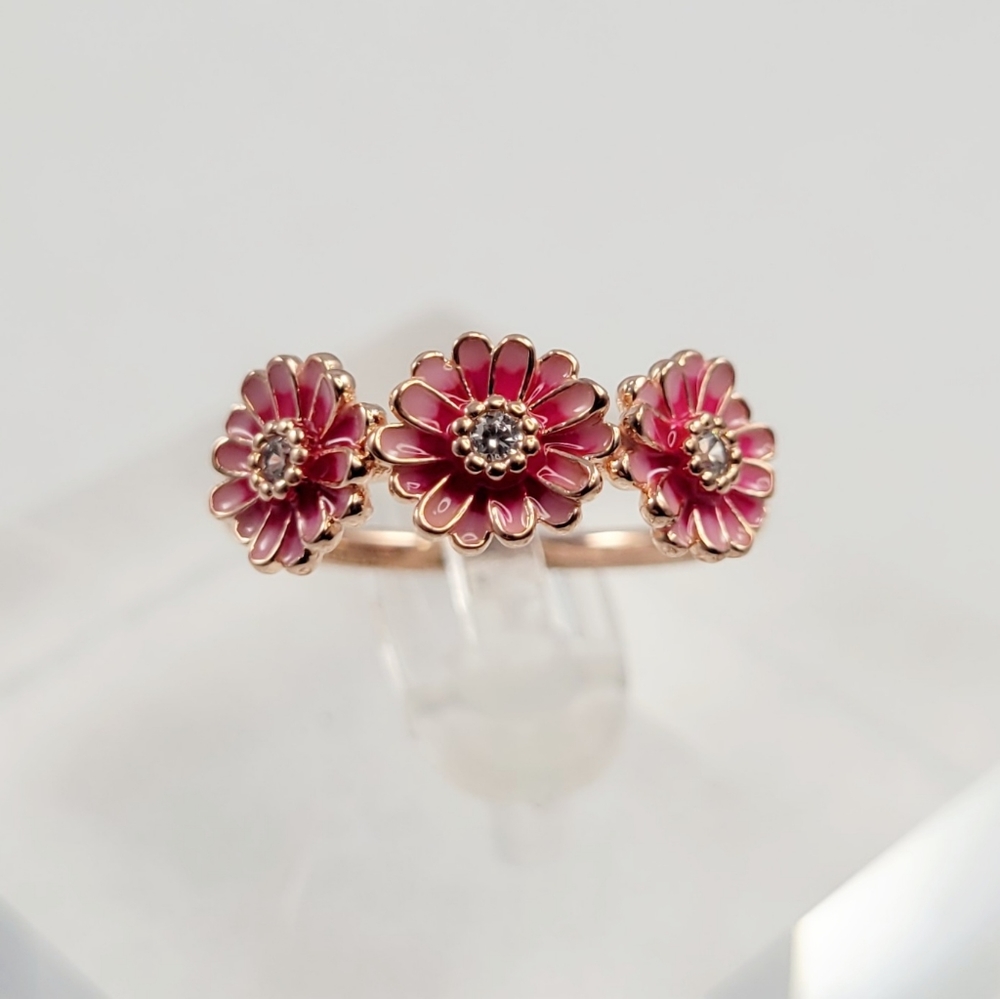 Rose Gold Three Flower Ring - Picture 1 of 13